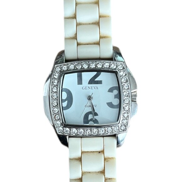 Geneva Square Big Face Watch Rhinestones White Rubber Buckle Band 8" New Battery - Picture 1 of 4